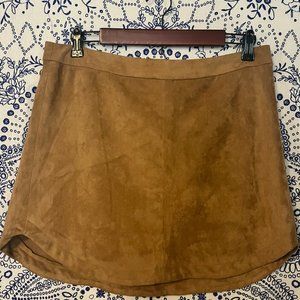 BB Dakota tan skirt